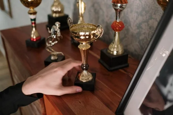 snooker champion trophy
